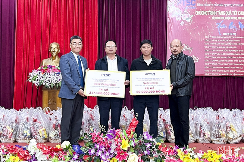 Đức Thọ tiếp nhận trên 2,8 tỷ đồng hỗ trợ người nghèo vui xuân, đón tết