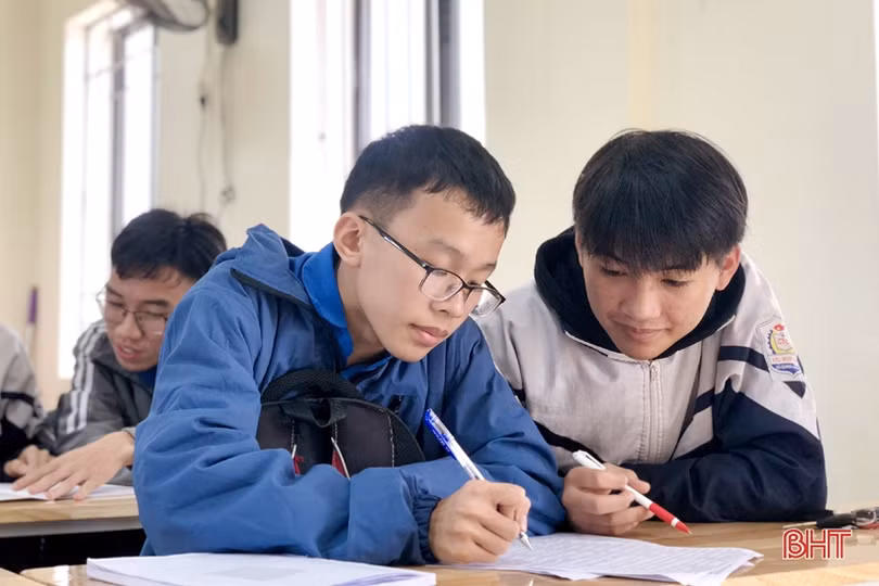 Nam sinh miền núi Hà Tĩnh 3 năm liền đạt học sinh giỏi tỉnh môn Hóa học