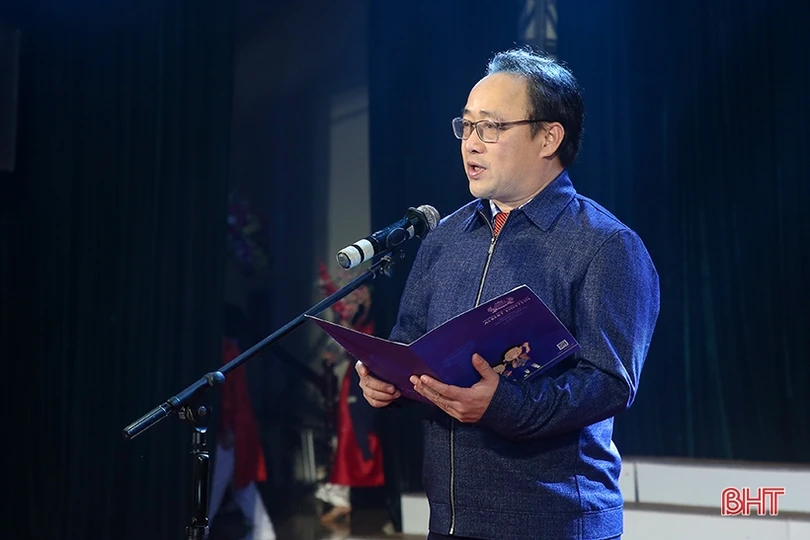 Ấm áp xuân yêu thương của học sinh Albert Einstein