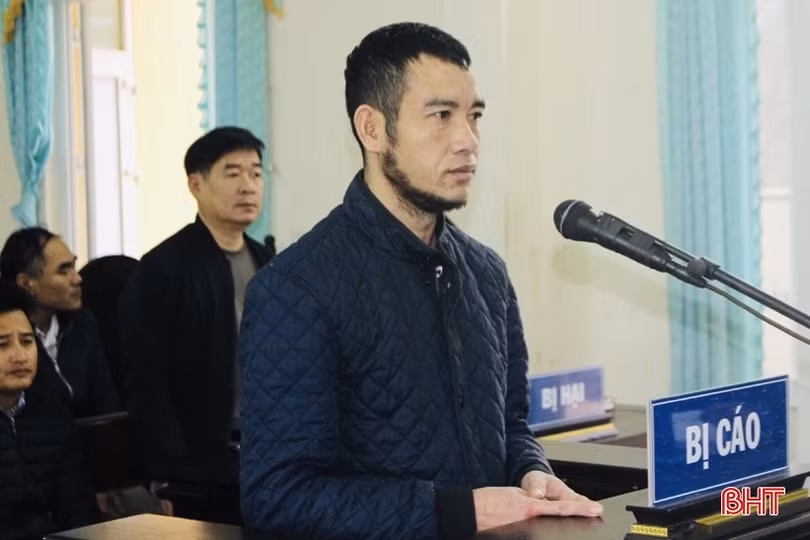 30 tháng tù giam dành cho đối tượng làm hư hỏng tài sản của cơ quan nhà nước 