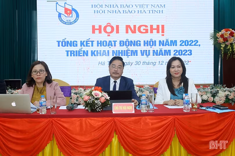 Đoàn kết, trách nhiệm, xây dựng Hội Nhà báo Hà Tĩnh ngày càng vững mạnh