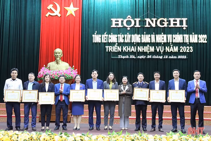 Thạch Hà tập trung thực hiện tốt các nhiệm vụ, trọng tâm là nâng cao đời sống Nhân dân