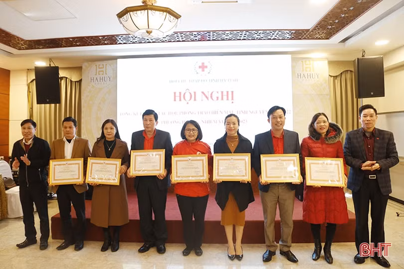 Hội Chữ thập đỏ Hà Tĩnh huy động hơn 37 tỷ đồng cho hoạt động nhân đạo