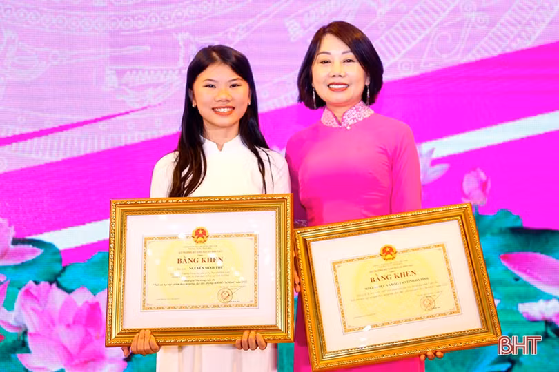 Học sinh Hà Tĩnh đạt giải nhì cuộc thi Tuổi trẻ học và làm theo Bác