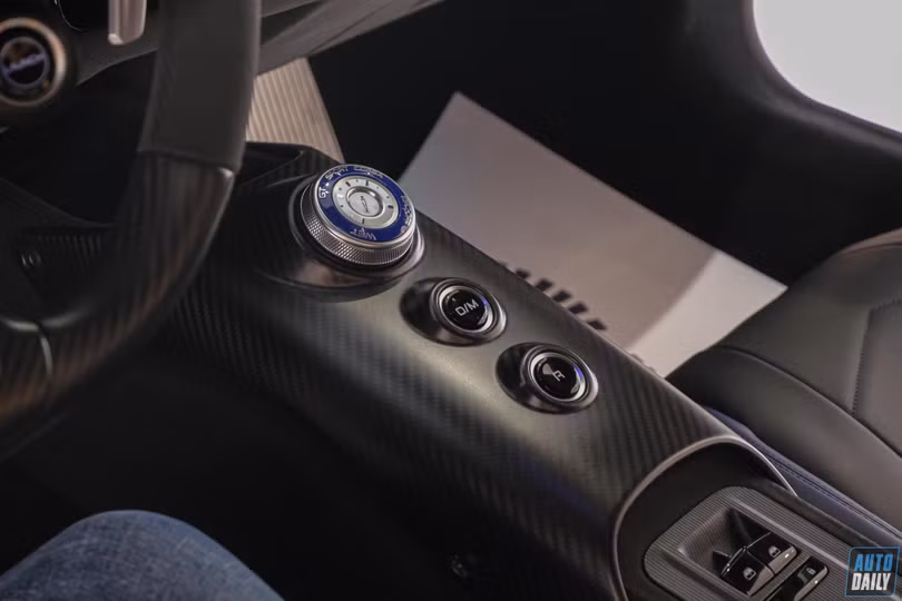 Maserati MC20 chính hãng đầu tiên về Việt Nam, giá bán hơn 16 tỷ đồng