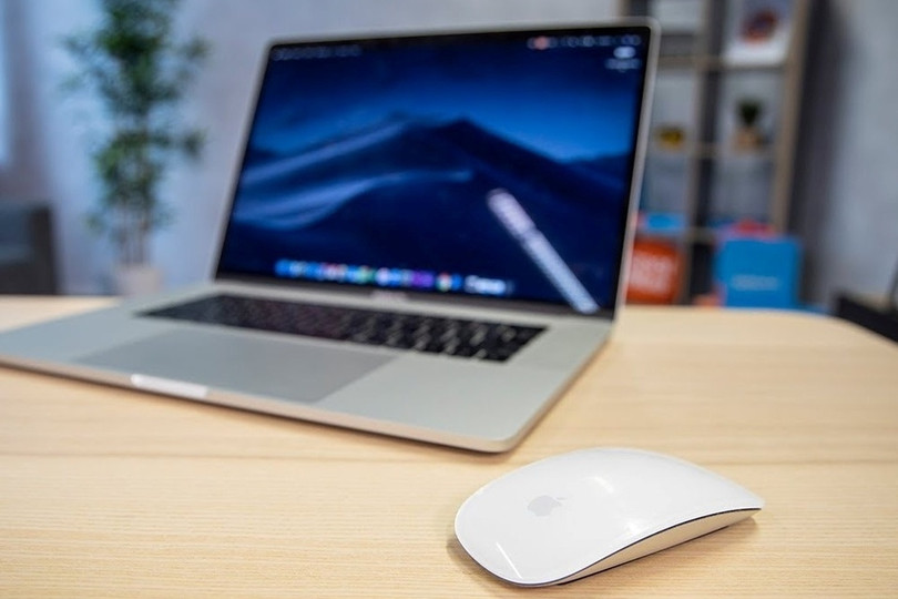Đại lý Việt cũng phải nhập MacBook kèm “lạc”
