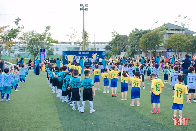 Hào hứng giải thể thao “Trung Kiên Super Kids”