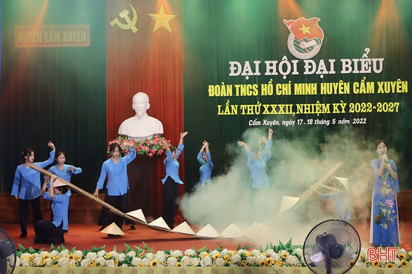 Tuổi trẻ Cẩm Xuyên “Đoàn kết - bản lĩnh - xung kích - sáng tạo - phát triển”