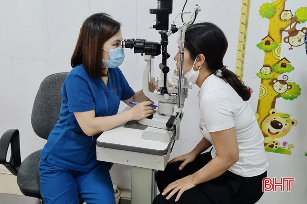 Công đoàn Hà Tĩnh tổ chức khám sức khỏe định kỳ cho hơn 10 nghìn người lao động