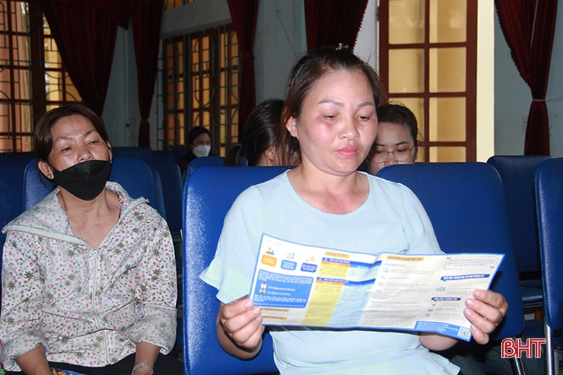 Tuyên truyền chính sách bảo hiểm cho phụ nữ Nghi Xuân