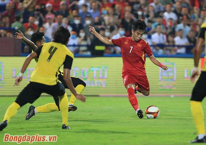 Đội hình U23 Việt Nam đấu U23 Thái Lan: Sự thay đổi bất đắc dĩ!