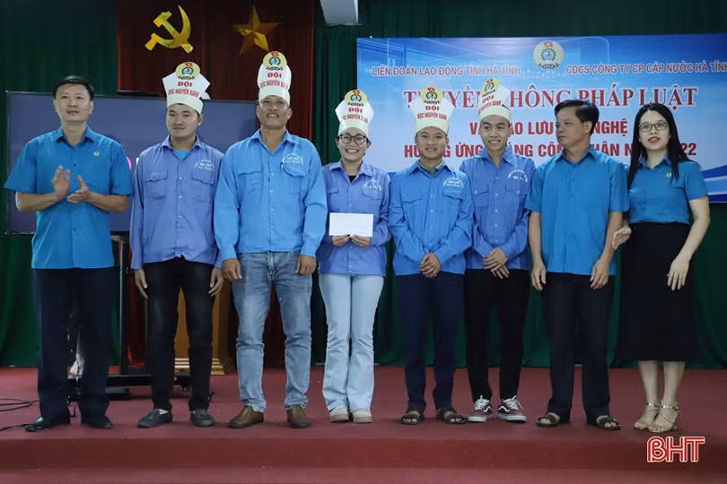 Trang bị kiến thức pháp luật lao động cho hơn 200 công nhân Hà Tĩnh