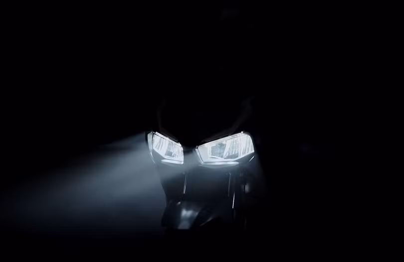 Honda Việt Nam hé lộ xe máy mới - động cơ 160 cc, đèn pha LED