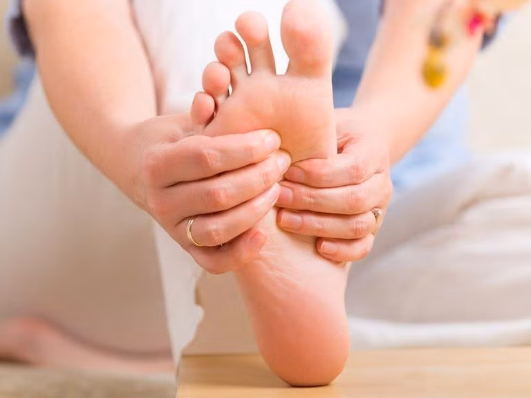 Phụ nữ khi tắm xoa bóp kỹ bộ phận này giúp trẻ lâu, sống thọ