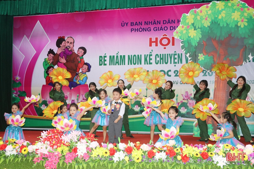 Sôi nổi hội thi “Bé mầm non kể chuyện về Bác Hồ kính yêu” ở Vũ Quang