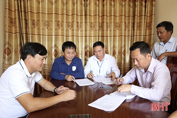 Thạch Hà hoàn tất cắm 303 mốc thực địa giải phóng mặt bằng cao tốc Bắc - Nam