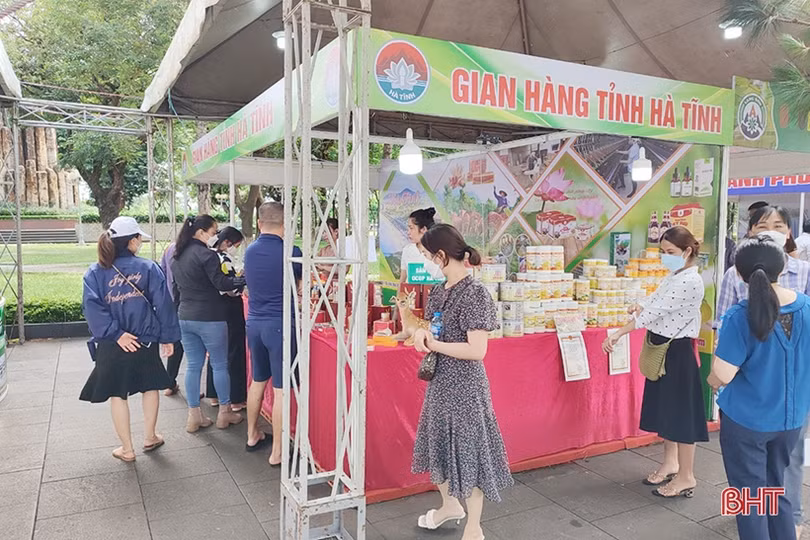 Hà Tĩnh giới thiệu hơn 50 sản phẩm tại Hội chợ Triển lãm khu vực Tây Nguyên - Gia Lai