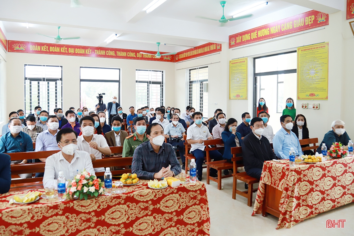 Kết nối để xây dựng nhiều hơn những mái nhà ấm tình dân, nghĩa Đảng