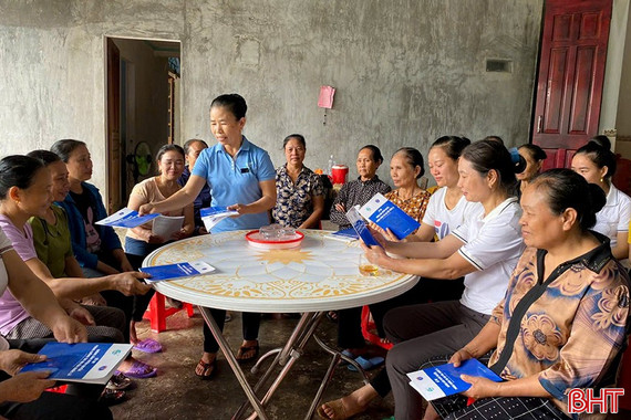 Phụ nữ Gia Hanh lan tỏa mô hình “Gia đình có sức khỏe, không khói thuốc”