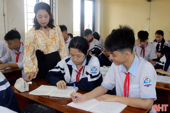 Điểm danh những môn có "tỷ lệ chọi" cao vào Trường THPT Chuyên Hà Tĩnh năm nay