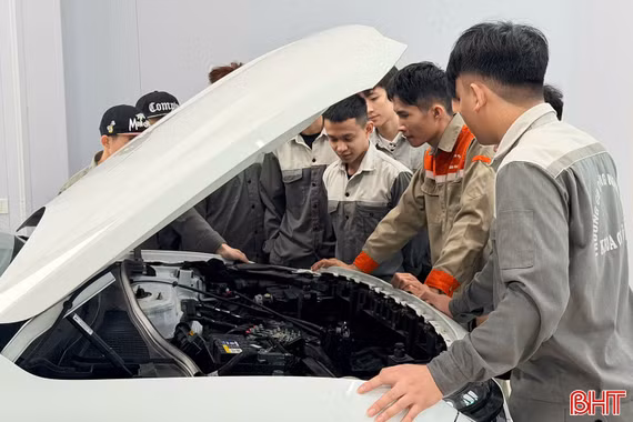 Tuyển sinh lớp 10 trường nghề, cơ sở giáo dục thường xuyên: Nơi rộng cửa, nơi chật vật!