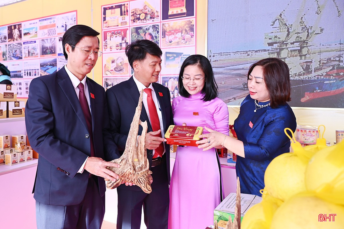 Đây là những sản phẩm được công nhận sản phẩm OCOP 3 sao, 4 sao và vinh danh sản phẩm công nghiệp nông thôn tiêu biểu cấp tỉnh, khu vực và quốc gia. Đây là những sản phẩm được công nhận sản phẩm OCOP 3 sao, 4 sao và vinh danh sản phẩm công nghiệp nông thôn tiêu biểu cấp tỉnh, khu vực và quốc gia.