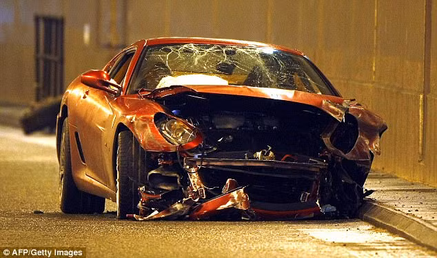 photo chiem nguong bo suu tap sieu xe cua cristiano ronaldo