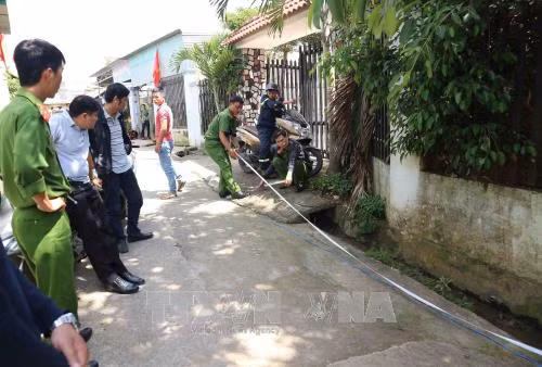 dieu tra vu no trong dem tai nha dan