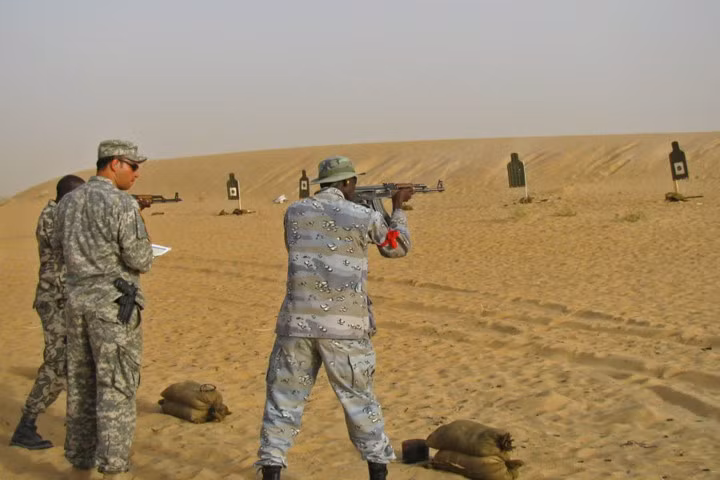 anh dac nhiem my tac chien trong moi dieu kien chien truong