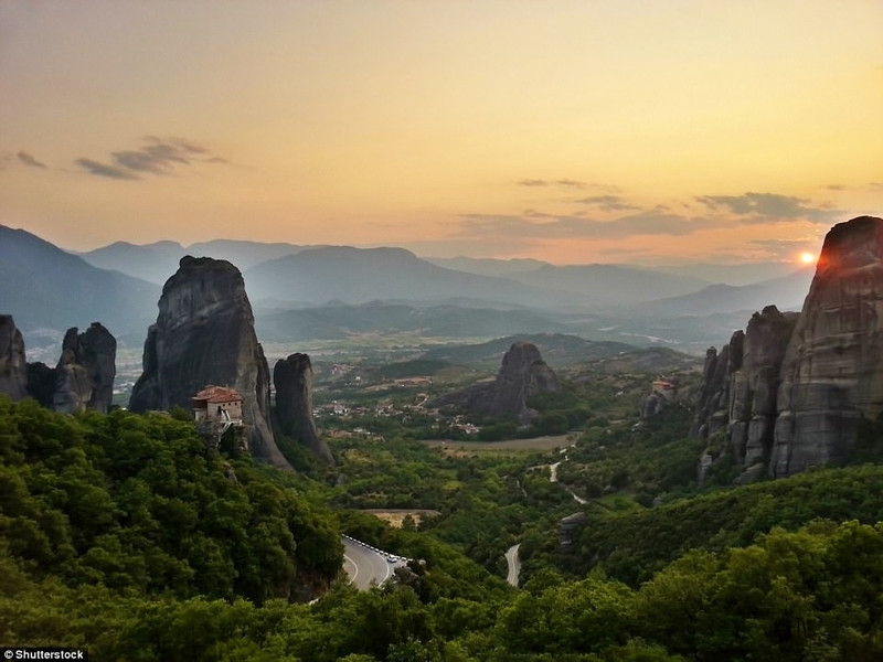 8 dia diem leo nui dang so nhat the gioi