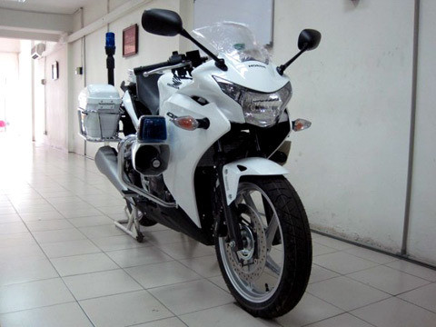 dan xe khung cua canh sat giao thong viet nam phuc vu apec