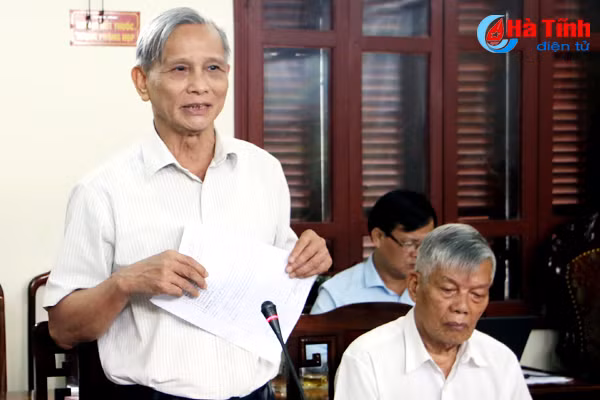 chon danh nhan tho tu o van mieu phai ton vinh dao hoc cua nguoi ha tinh