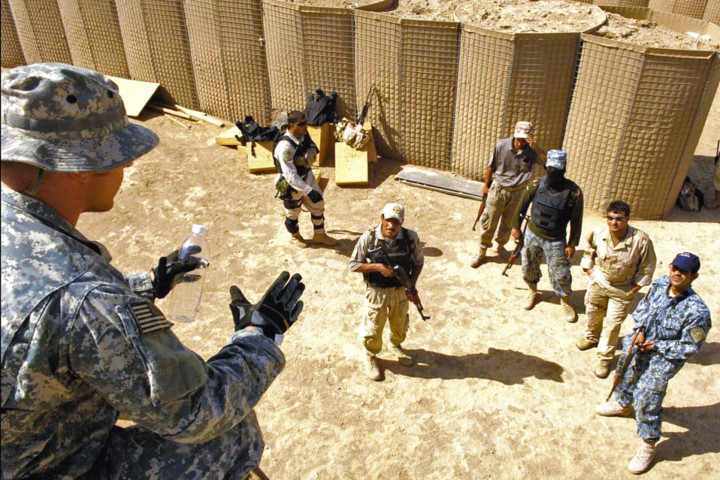 anh dac nhiem my tac chien trong moi dieu kien chien truong