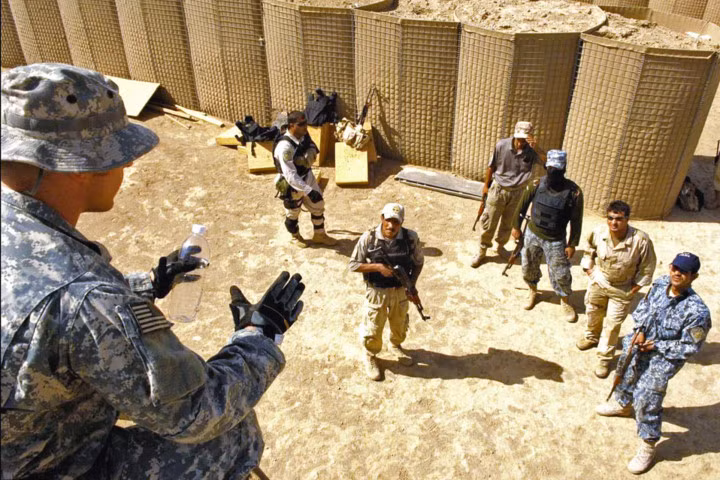 anh dac nhiem my tac chien trong moi dieu kien chien truong