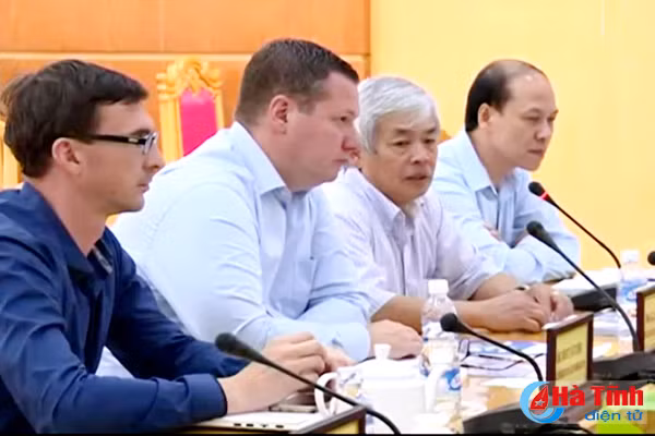 cong ty cua duc khao sat xay dung nha may dien mat troi tai ha tinh