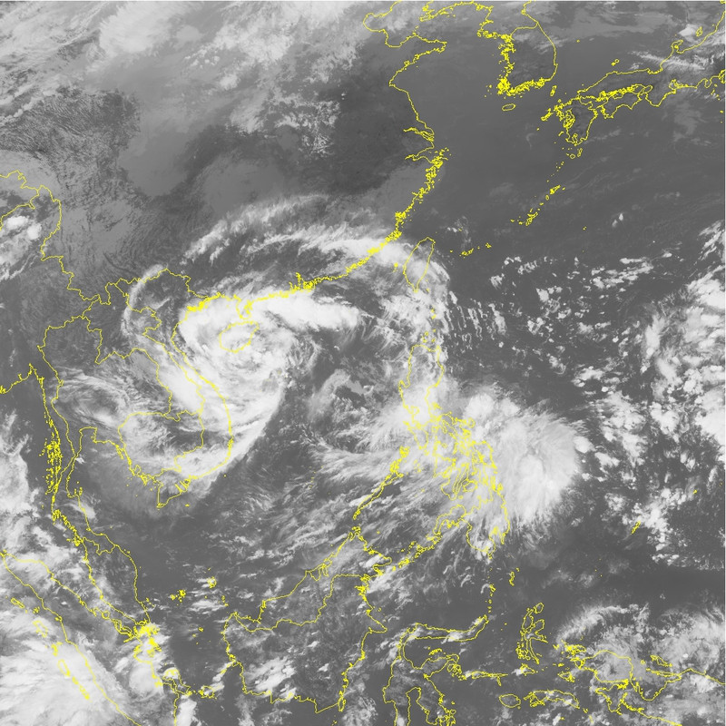 ha tinh cam tau thuyen ra khoi tu 17h chieu nay
