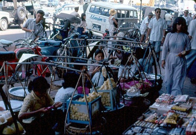 kham pha sai gon truoc 1975 qua van hoa am thuc duong pho