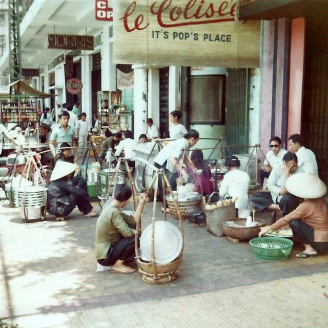 kham pha sai gon truoc 1975 qua van hoa am thuc duong pho