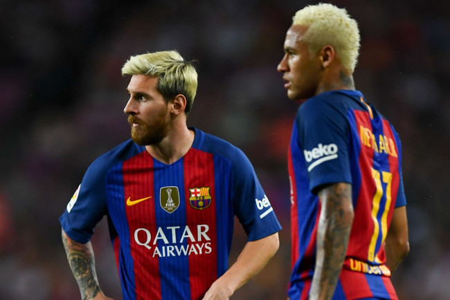 suarez messi du bi barcelona thua soc doi bong moi len hang ngay tren san nha