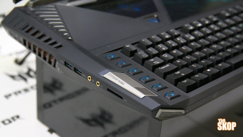 sieu quai vat acer predator 21x viet lai lich su cua laptop