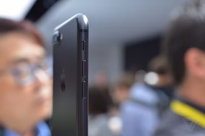 anh video thuc te iphone 7 va iphone 7 plus