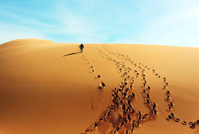 Cung đường chinh phục sa mạc cát lớn nhất Việt Nam ảnh 1 cung duong chinh phuc sa mac cat lon nhat viet nam