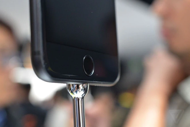 anh video thuc te iphone 7 va iphone 7 plus