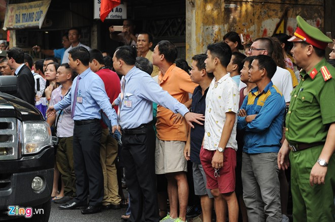 tong thong phap dao pho co ha noi