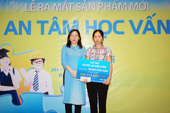 bao viet nhan tho ra mat san pham an tam hoc van