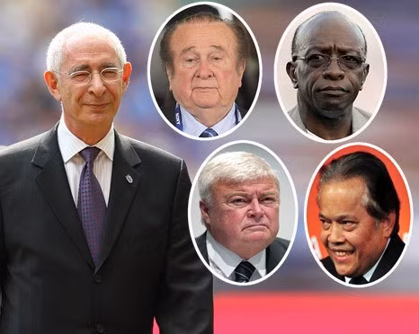 Cáo buộc của Triesman đã giáng một đòn mạnh vào uy tín của FIFA. Đây có thể là cuộc khủng hoảng tồi tệ nhất trong lịch sử tổ chức này. Cáo buộc của Triesman đã giáng một đòn mạnh vào uy tín của FIFA. Đây có thể là cuộc khủng hoảng tồi tệ nhất trong lịch sử tổ chức này.