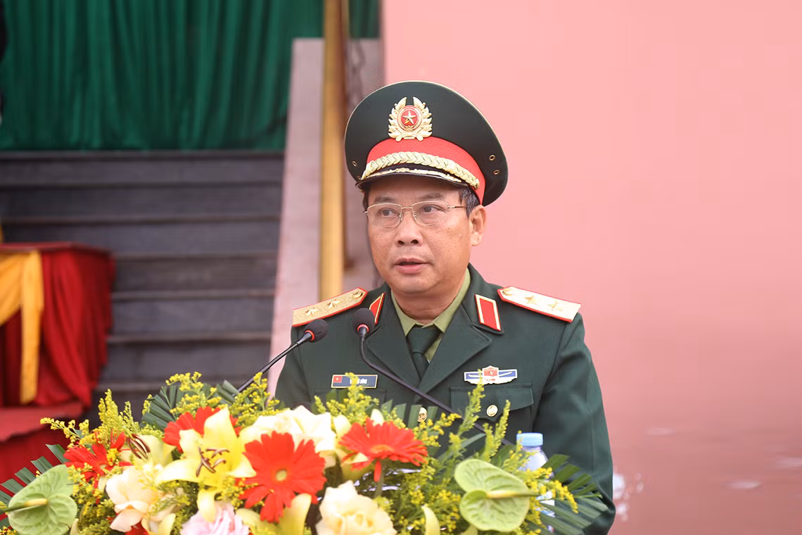 Lực lượng vũ trang Hà Tĩnh ra quân huấn luyện năm 2023