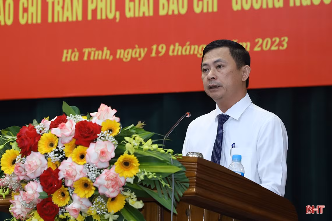 Kỷ niệm 98 năm Ngày Báo chí cách mạng Việt Nam và trao Giải Báo chí Trần Phú