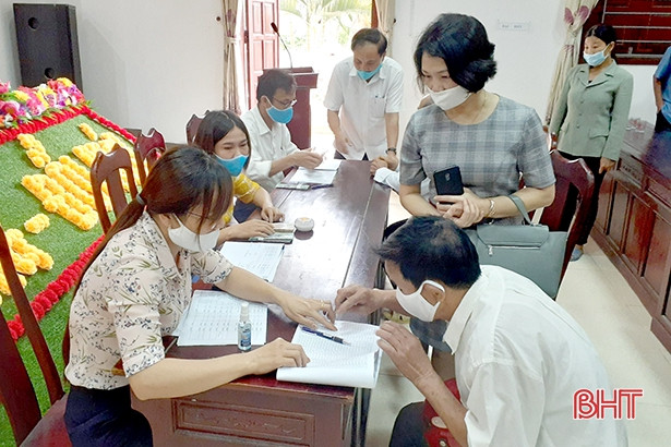 Hơn 133.000 người dân Hà Tĩnh đã nhận tiền từ gói hỗ trợ 62 nghìn tỷ đồng