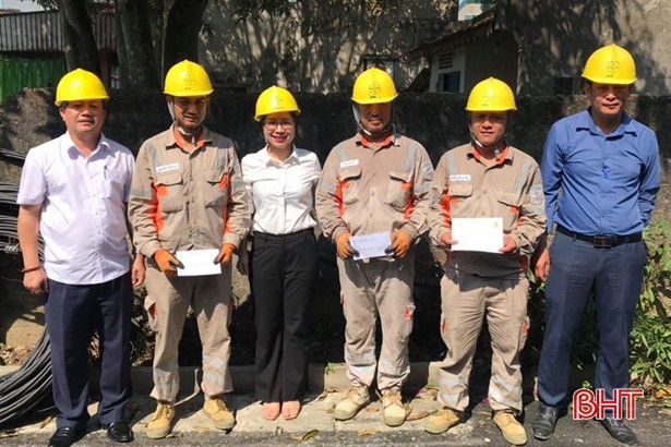 Điện lực Hà Tĩnh: 80 triệu đồng hỗ trợ người lao động có hoàn cảnh khó khăn